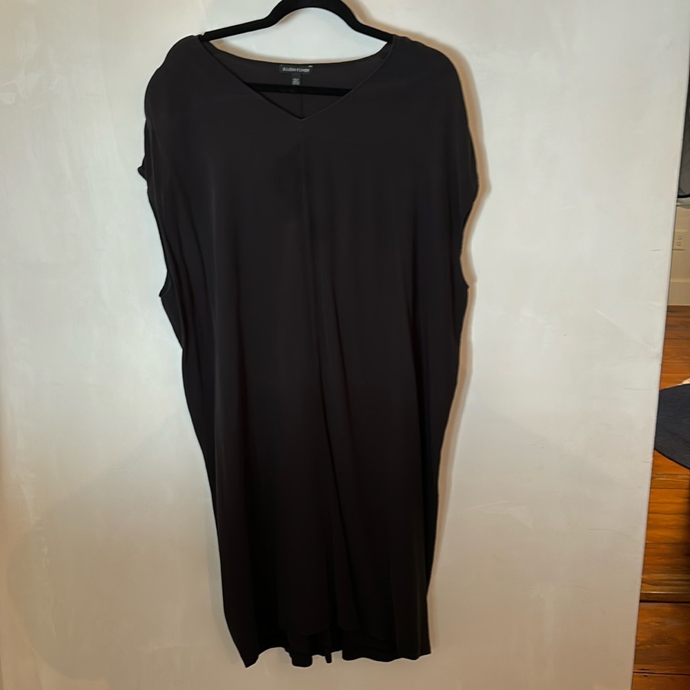 Eileen Fisher 100% silk dress. Knee length. XL.